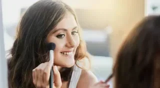 About flawless makeup (2)